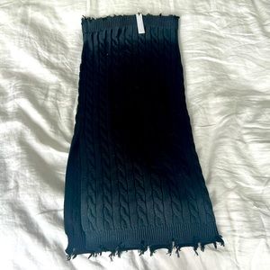 Rumored sweater skirt with slit